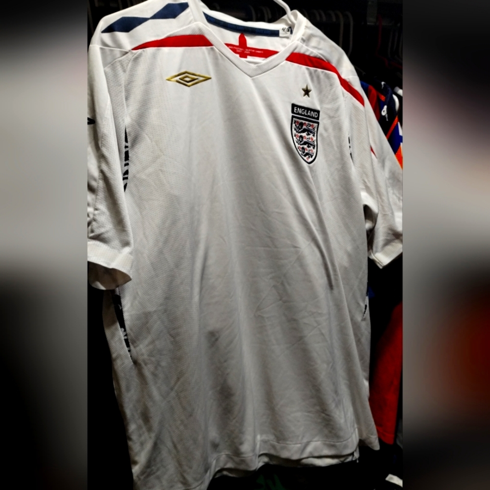 2007-2009 England football jersey